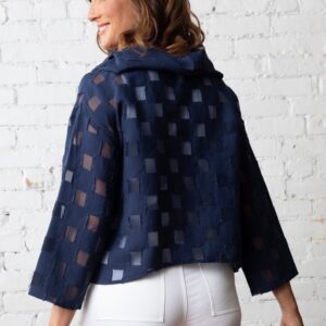 610101 navy 3 29fb62cd fdf5 4e19 b50f 84673bf0e58d.jpg