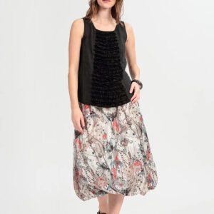 sleevelessruffledblacklinentop 1.jpg